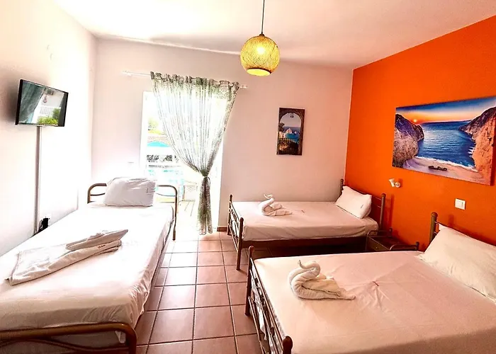 Helen Апартаменты *