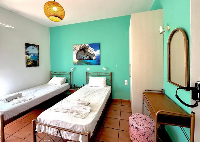 Helen Апартаменты